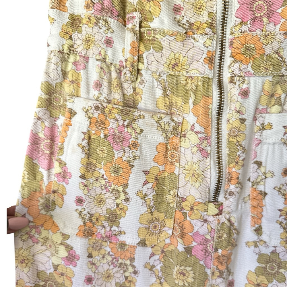 Show Me Your Mumu Jumpsuit Jacksonville Cropped Jumpsuit Groovy Blooms Stripe - Picture 4 of 6